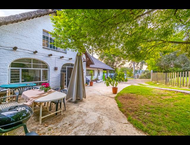 5 BEDROOM HOUSE FOR SALE IN NORTH RIDING AH